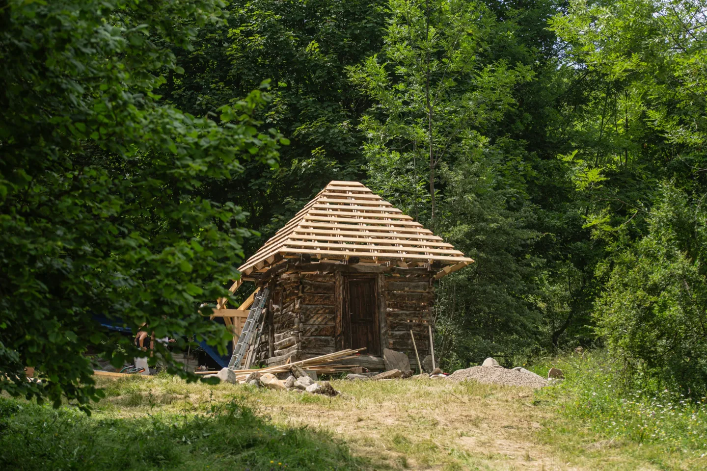 Hodaie în reconstrucție